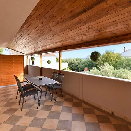 Apartment Kristijan *