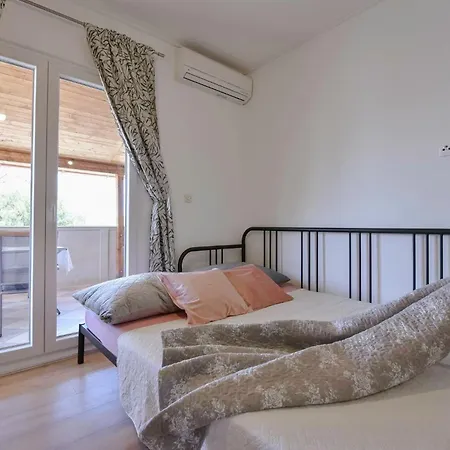 Kristijan Apartment