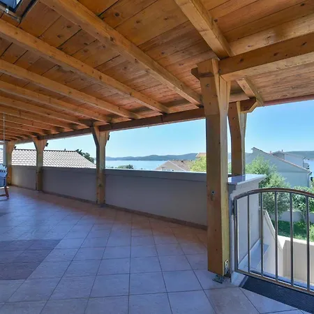 Kristijan Apartment